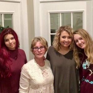 Meet your Posher, Regan